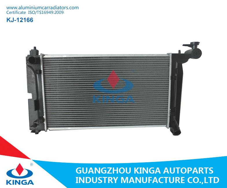 หม้อน้ำรถยนต์สำหรับโตโยต้าโคโรลลา 01-04 Zze122 Mt OEM: 16400-21140 / 21150